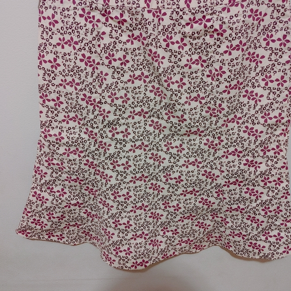 GAP Stretch Flare Skirt Knee Length 8 Purple Ditsy 🌸 A-line Skirt (Size 8) - Picture 2 of 10
